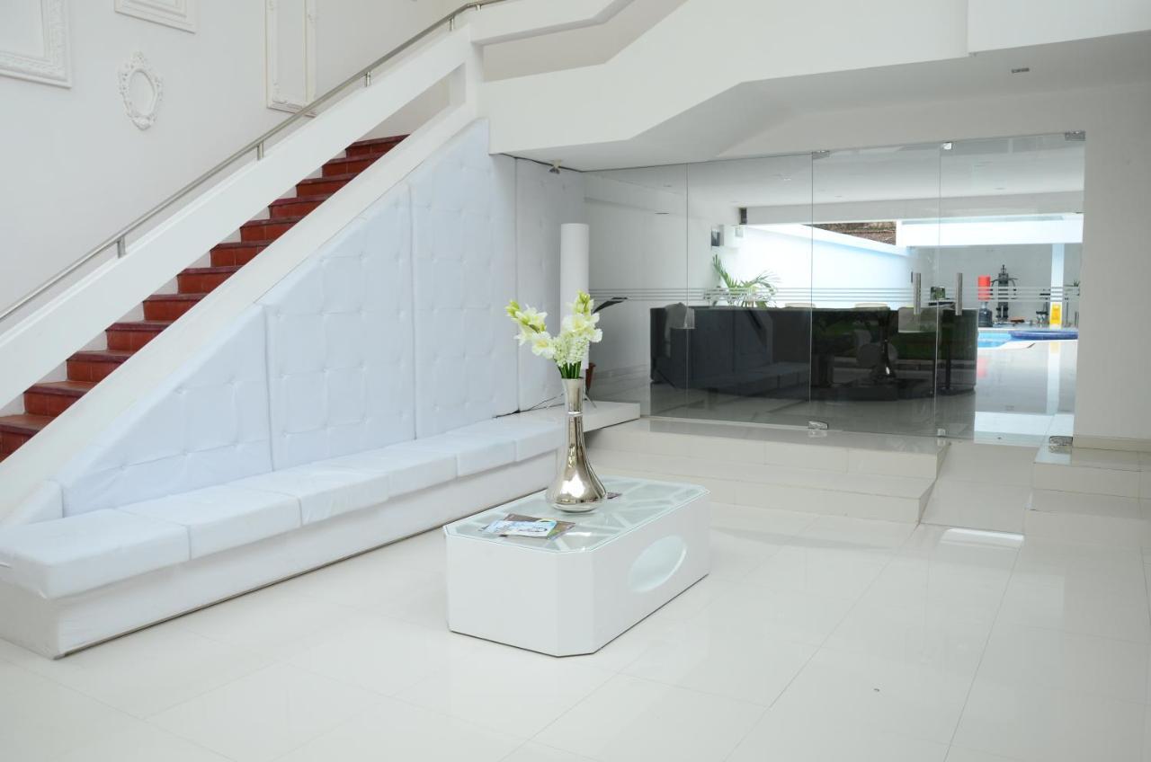 Hotel Senses Equipetrol Santa Cruz de La Sierra Exterior photo